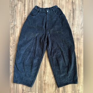Cordera baggy corduroy pants in blue